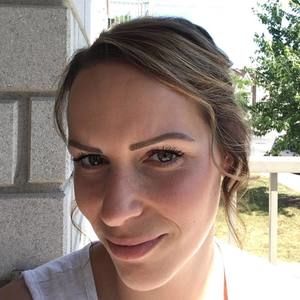 Meet your Posher, Catherine